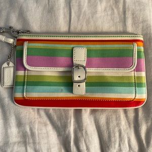 Cute Coach Rainbow 🌈 wristlet